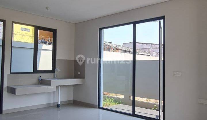 Rumah Baru Siap Huni Posisi Hook Di Bandung Dekat Tol Pasteur 2
