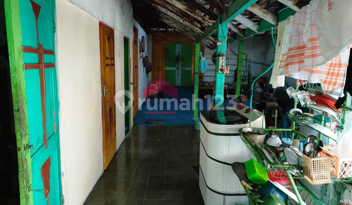 Rumah Strategis Di Jalan Poros Panglima Sudirman, Wlingi, Blitar 8