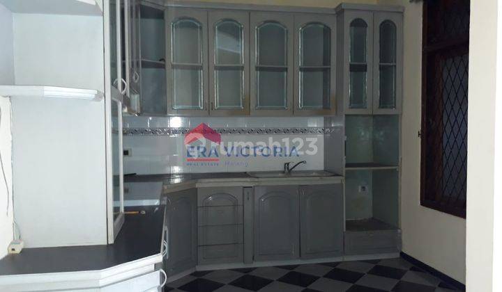 Rumah 2 Lantai Dekat Hotel Haris Di Riverside, Blimbing, Malang 7