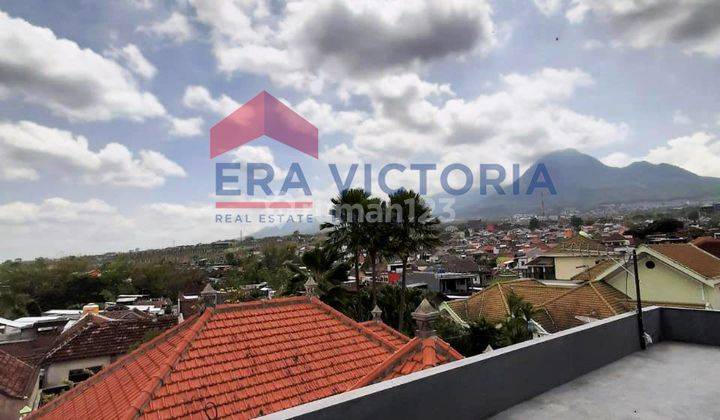 Rumah Villa Bagus Dewi Sartika Kota Wisata Batu, Dekat Pasar Dan Terminal 16
