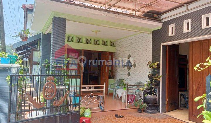 Rumah Dekat Hotel Amaris Kamar Banyak Cocok Untuk Bisnis Kos kosan 2