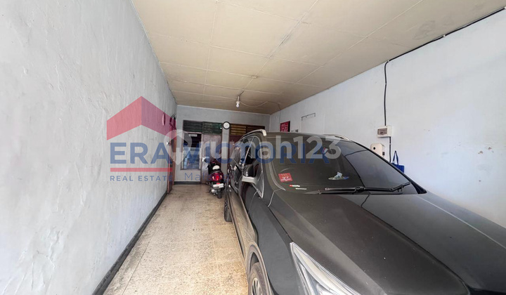 Rumah Hook Strategis Tengah Kota Dekat MOG & Kuliner Kawi, Siap Huni 2