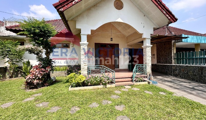 Prestigious Residence with Pavilion, Easy Access to All Urban Amenities.