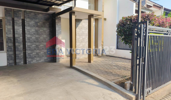 Strategic House Near Abdul Rachman Saleh Airport & Wendit Tourism 2