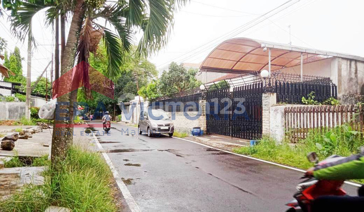 Rumah Hitung Tanah Area Lowokwaru Dekat Kampus, Pusat Kuliner Cocok untuk Kos  2