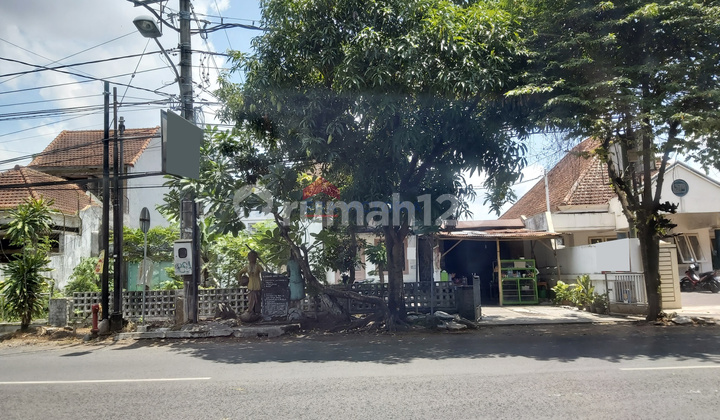 Rumah Hitung Tanah Di Jalan Bromo Lokasi Strategis Buat Usaha Rumah Hitung Tanah Di Jalan Bromo Lokasi Strategis Buat Usaha