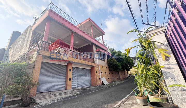 Rumah Strategis Dekat RS Lavalette Ideal untuk Hunian, Kantor, atau Usaha Kossan Rumah Strategis Dekat RS Lavalette Ideal untuk Hunian, Kantor, atau Usaha Kossan