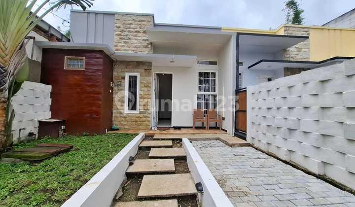 Rumah Villa Di Kota Batu Jalan TVRI Oro Oro Ombo, 3 Kamar Tidur