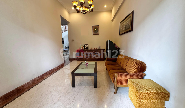 Rumah Lokasi Emas Properti Bergengsi Dekat UB, UM & Alun-Alun Malang  2