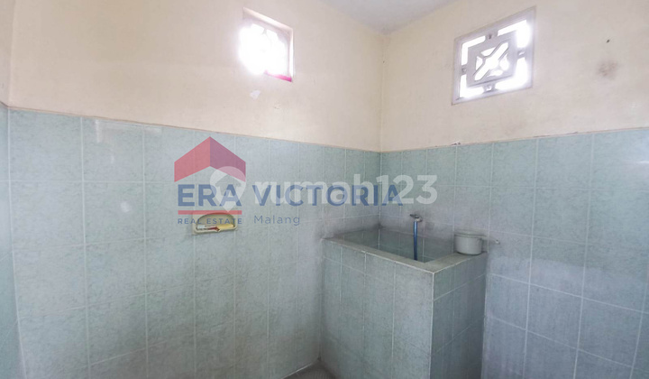 Rumah Strategis 2 Lantai di Jalan Raya Pakis Dekat Exit tol Pakis 2