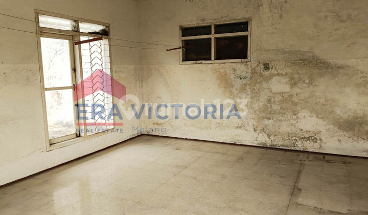 Rumah Luas & Strategis Jantung Kota Malang Akses Lengkap Fasilitas Umum 2
