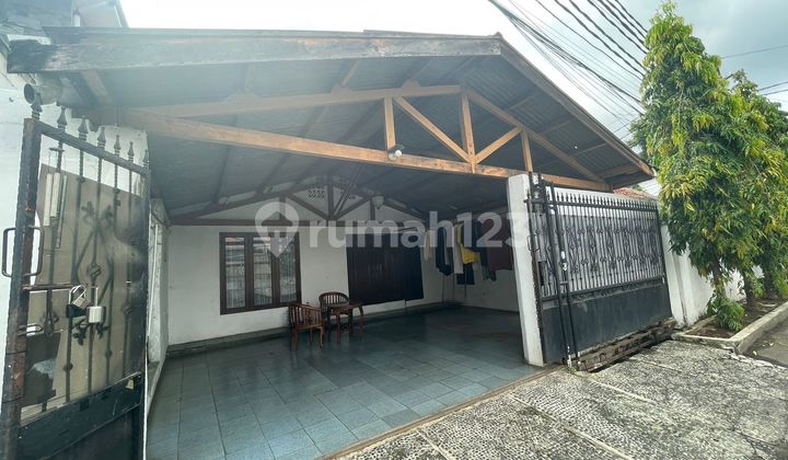 Rumah Luas & Strategis di Kalibata, 5 Menit ke Plaza Kalibata