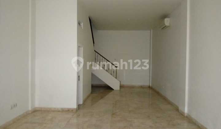 Shop House for Sale at Paris Residence, Jalan WR Supratman – Ciputat Shop House for Sale at Paris Residence, Jalan WR Supratman – Ciputat