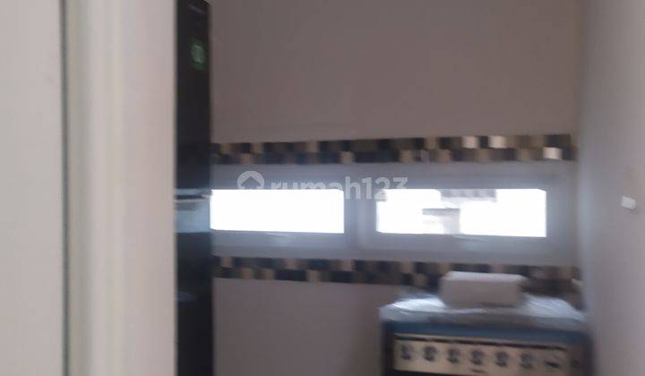 Rumah mewah elegant  2 lantai di Palmerah jakarta barat