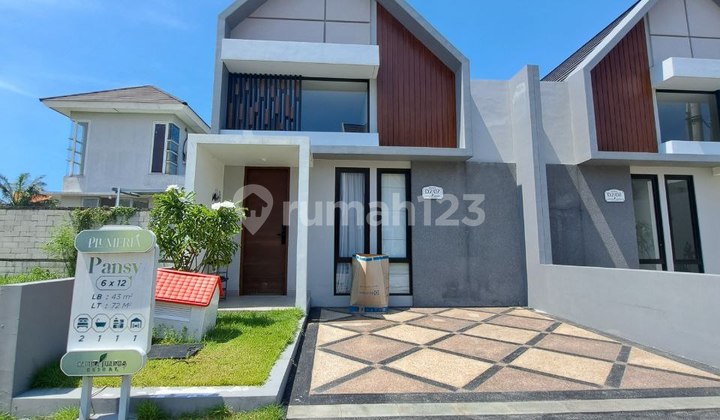 House near Surabaya 600 million, ready to occupy, fast, free SHM.