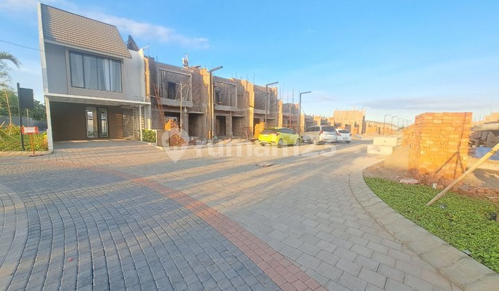 Rumah 2 Lantai Di Sidoarjo Dekat Surabaya Kpr/cash