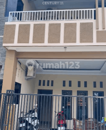 Hunian Bagus Sekali 2 Lantai Kelapa Dua 2