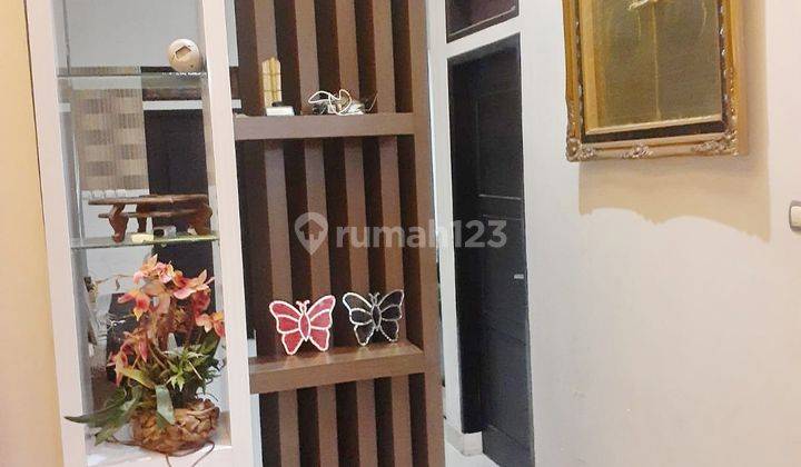 Hunian Bagus Pojok Taman Graha Asri Furnished Bisa Disewa 7