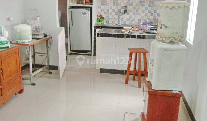 Hunian Bagus Sekali Semi Furnished Taman Graha Asri 7