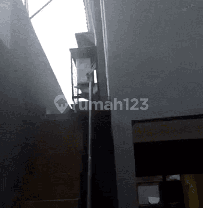 Hunian Bagus 2 Lantai Sepang Taktakan 7