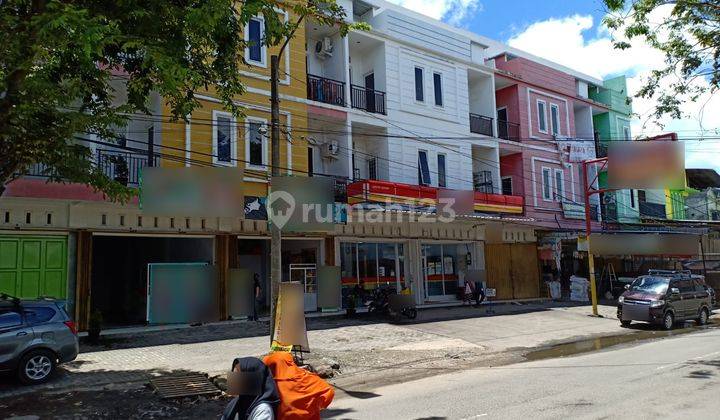 Ruko Jalan Utama Cigabus Rau 3 Lantai Bisa Disewa 4