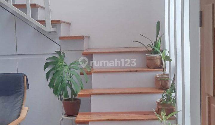 Hunian Furnished 2 Lantai Villa Permata Hijau Min Sewa 2 Tahun 2