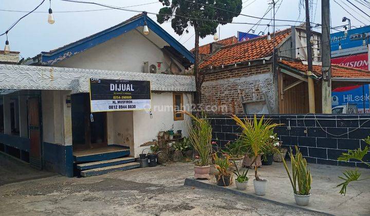 Penginapan Royal 20 Kamar Pusat Kota Serang 1