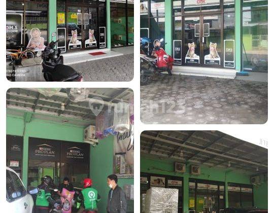 Ruko 2 Lantai Ciracas Sedang Dipakai Petshop 2