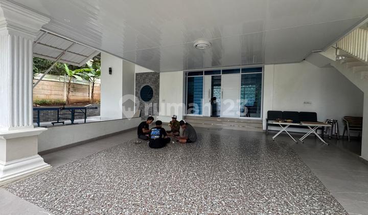 Villa Bagus 2-Story Ciomas Suitable for a Refreshing Place