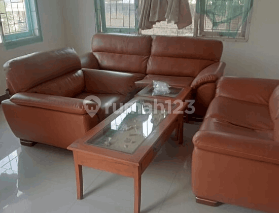 2-Storey Residence at Palm Hills, Flamboyan Street 2