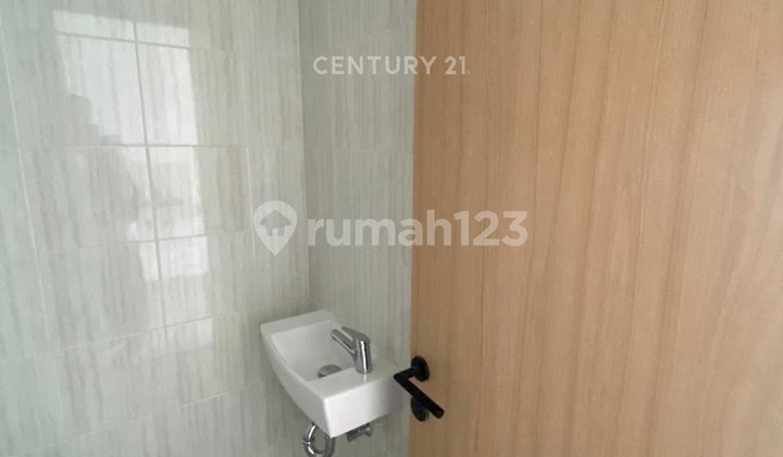 2 Units of Louvin Apartments in Jatinangor, Negotiable. 2