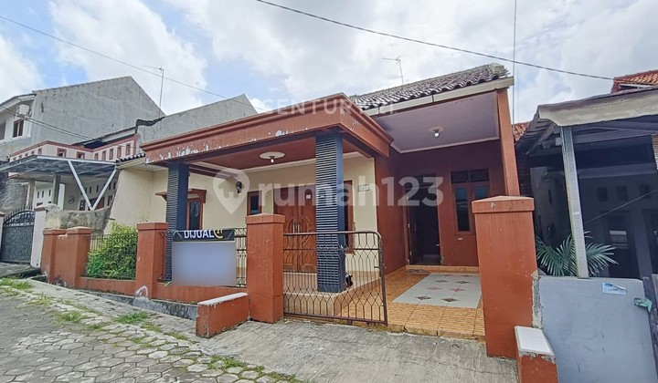 Hunian Bagus Bbs Jl Nusa Indah Bebas Banjir Hunian Bagus Bbs Jl Nusa Indah Bebas Banjir