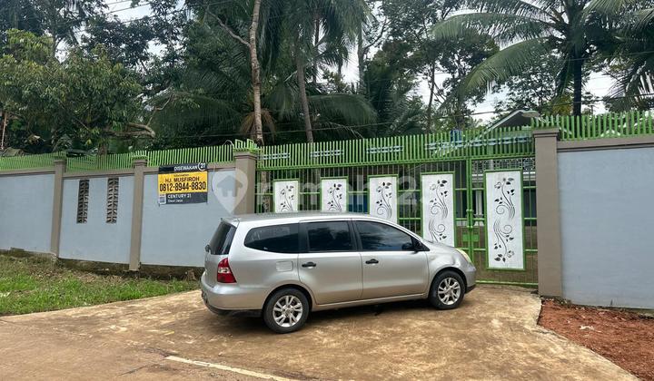 Villa Bagus 2-Story Ciomas Suitable for a Refreshing Place