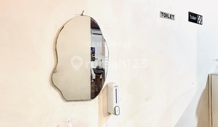 Ruko Oke 2-Storey Yos Sudarso Merak Near the Port 2