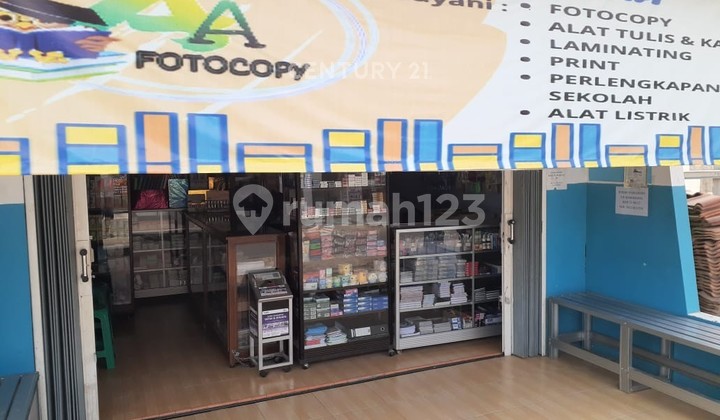 Hunian Jalan Utama Bonus Toko Fotocopy Kp Kiara