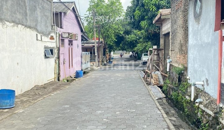 Semi Furnished Residence Hook Taman Warnasari Indah 2