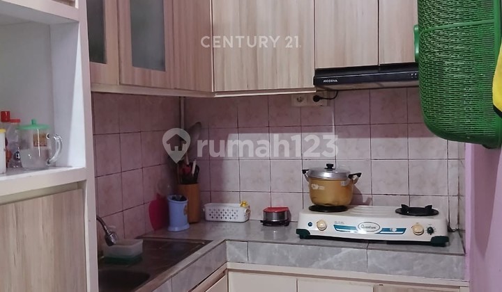 Hunian 2 Lantai Bonus Ruang Usaha Lebak Indah 2