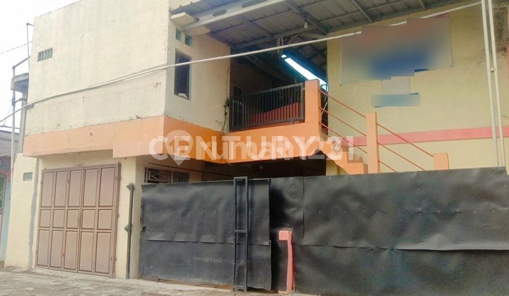 Kontrakan 32 Pintu 2 Lantai Plus Kios Tambak Kontrakan 32 Pintu 2 Lantai Plus Kios Tambak