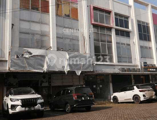 Strategic Shop in Cilegon Business Square - Negotiable