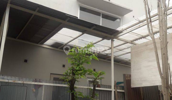 Rumah 2 Lantai Bagus di Sayap Pajajaran, Bandung 1