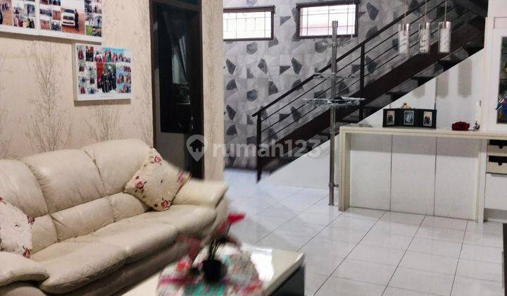 Dijual Rumah Cantik di Turangga sudah SHM 1