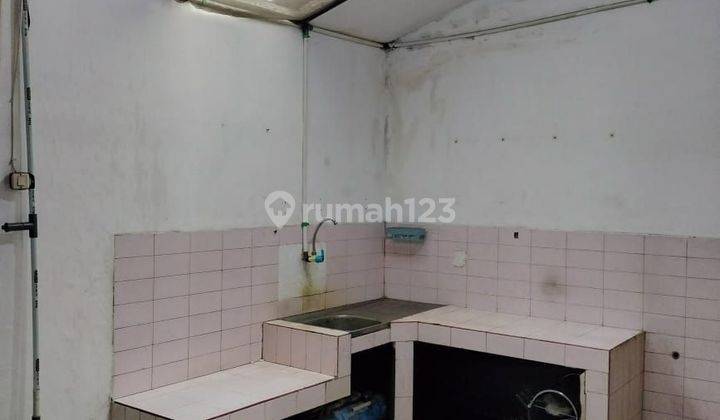 Dijual Rumah di Taman Holis Indah Unfurnished Bagus  2