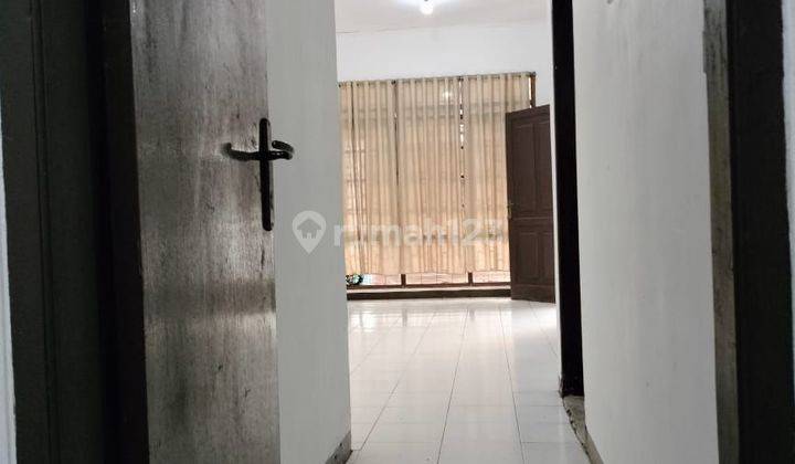 Dijual Rumah di Taman Holis Indah Unfurnished Bagus  1