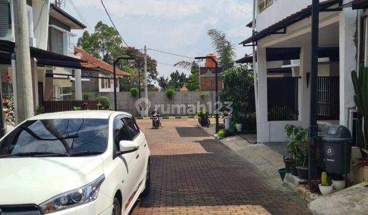 Dijual Rumah Strategis di Sariwangi, Bandung 2