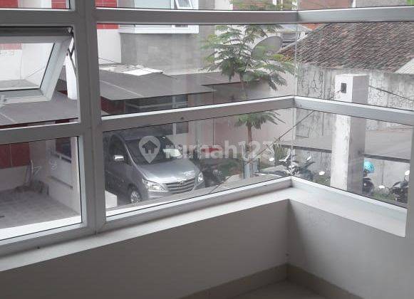 Dijual Rumah Strategis di Sariwangi, Bandung 1