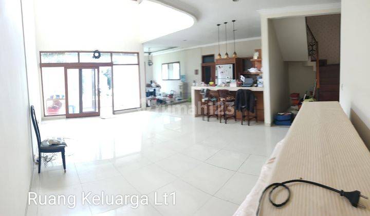 Dijual turun harga jarang ada, menarik rumah di Taman Sakura Indah Soekarno Hatta. Harga murah jarang ada bebas banjir, bebas tusat dan sutet