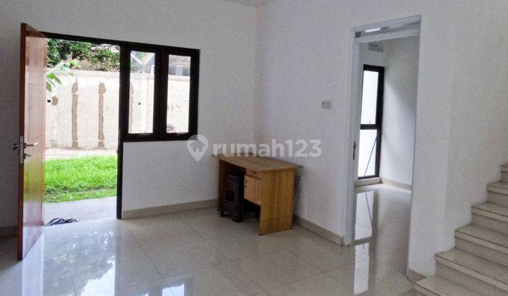 Dijual Rumah 2 Lantai Bagus di Cijerah, Bandung 2