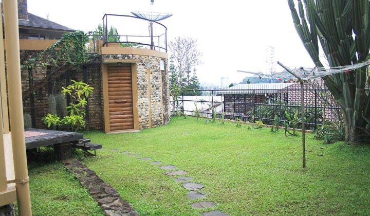 Dijual Rumah Villa Bagus di Cipaku , Bandung 2