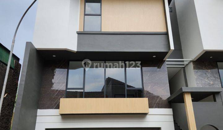 Dijual Rumah Baru 2 Lantai di Setra Duta, Bandung Hanya 5 Unit 2