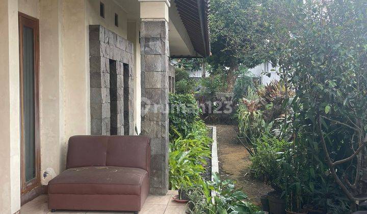 Dijual Rumah 2 Lantai Bagus di Cikutra Baru, Bandung 2